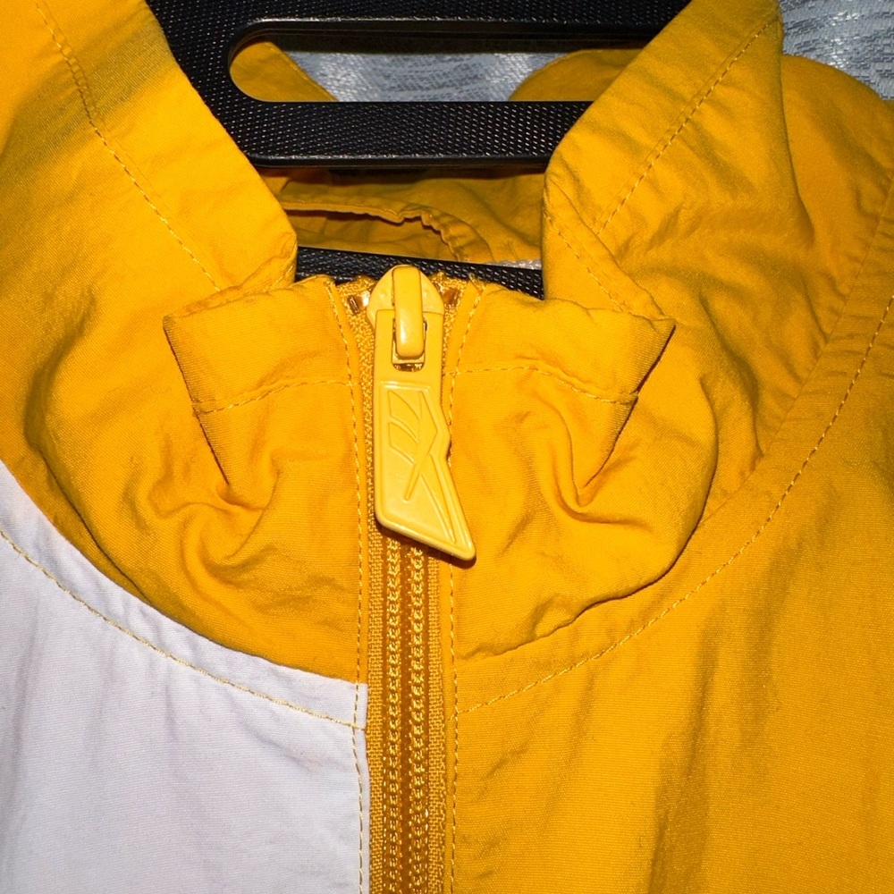 Vintage Reebok track jacket - Picture 3 of 7